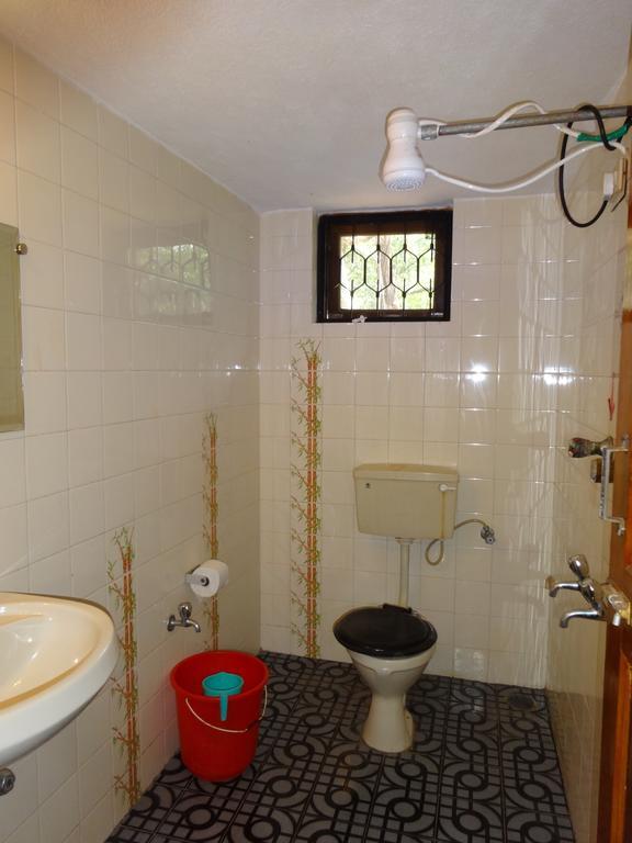 Pinto Guest House Candolim Zimmer foto